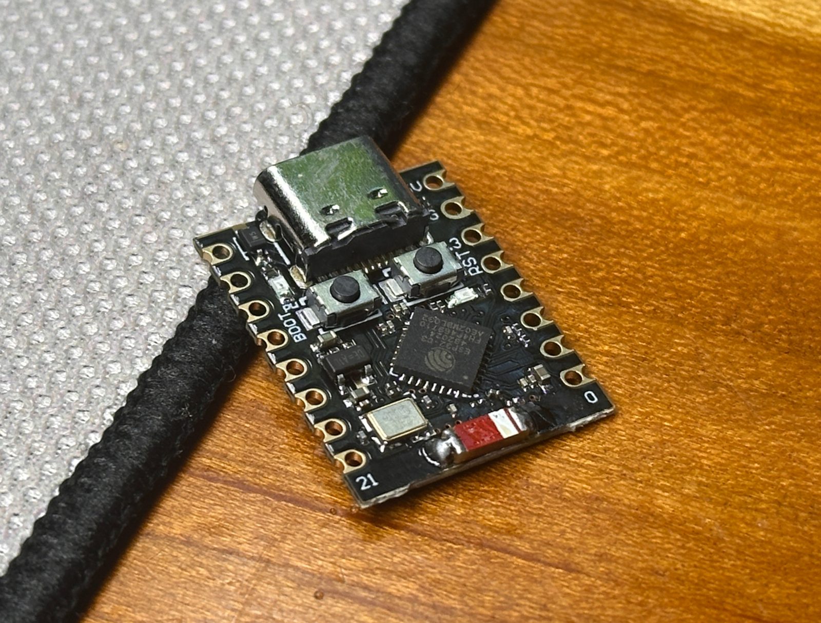 ESP32-C3 Super Mini